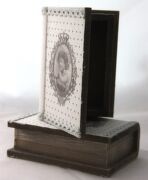 Шкатулка-книжка